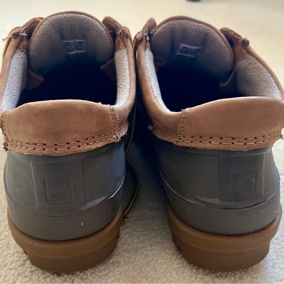 ?SPERRY sz 8.5 Men\'s / 10M Women\'s DUCK SHOES 3-Eye Tie Boots Waterproof Unisex